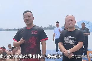 ?弹无虚发！以赛亚-乔半场三分4中4射下12分